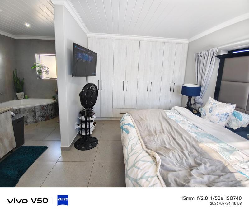 3 Bedroom Property for Sale in Dana Bay Western Cape